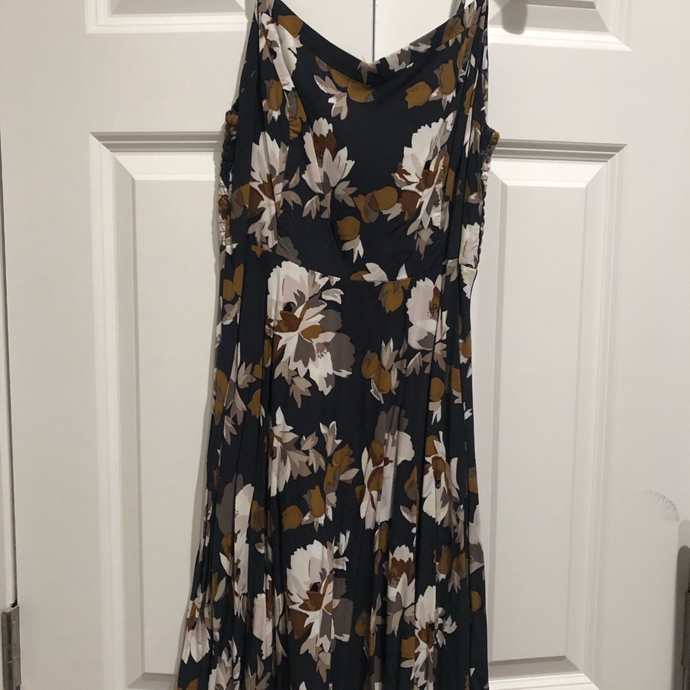 Old Navy flowered dress